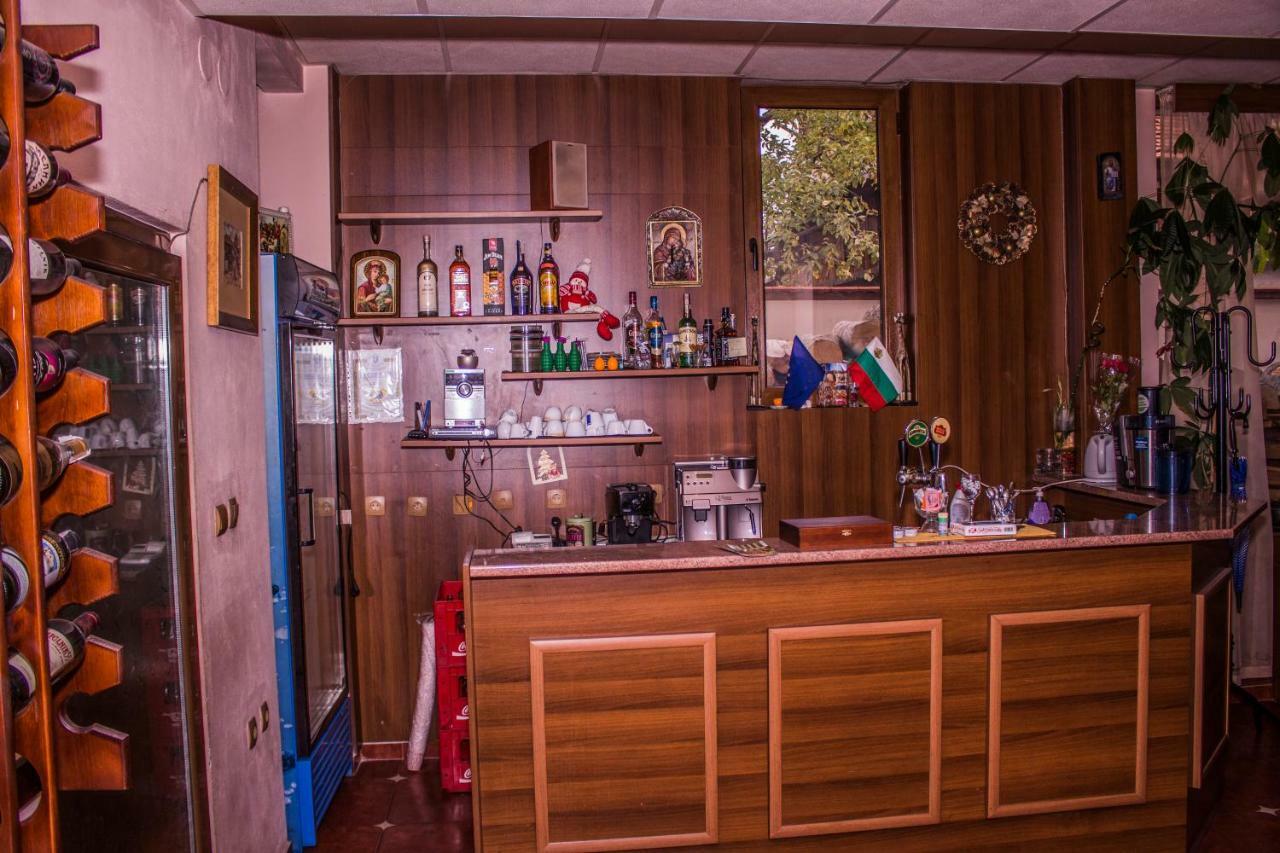 Стаи За Гости - Семейна Къща За Гости Ивел Bansko Exterior photo